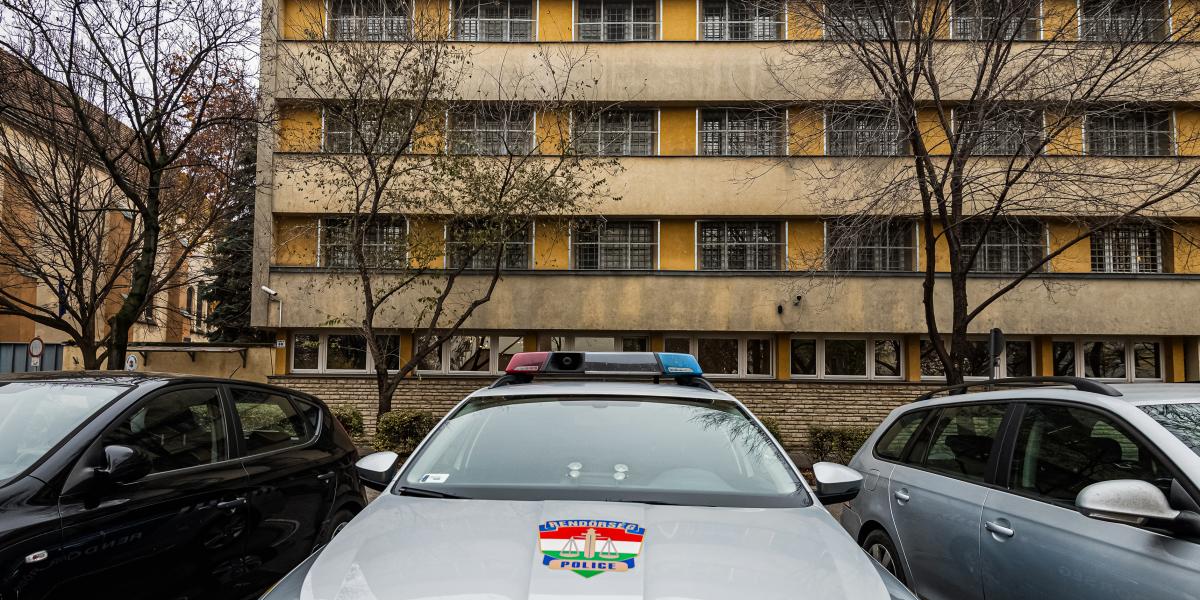 Teljes átszervezés. Egyetlen országos intézménybe kerülnek az intézetiek