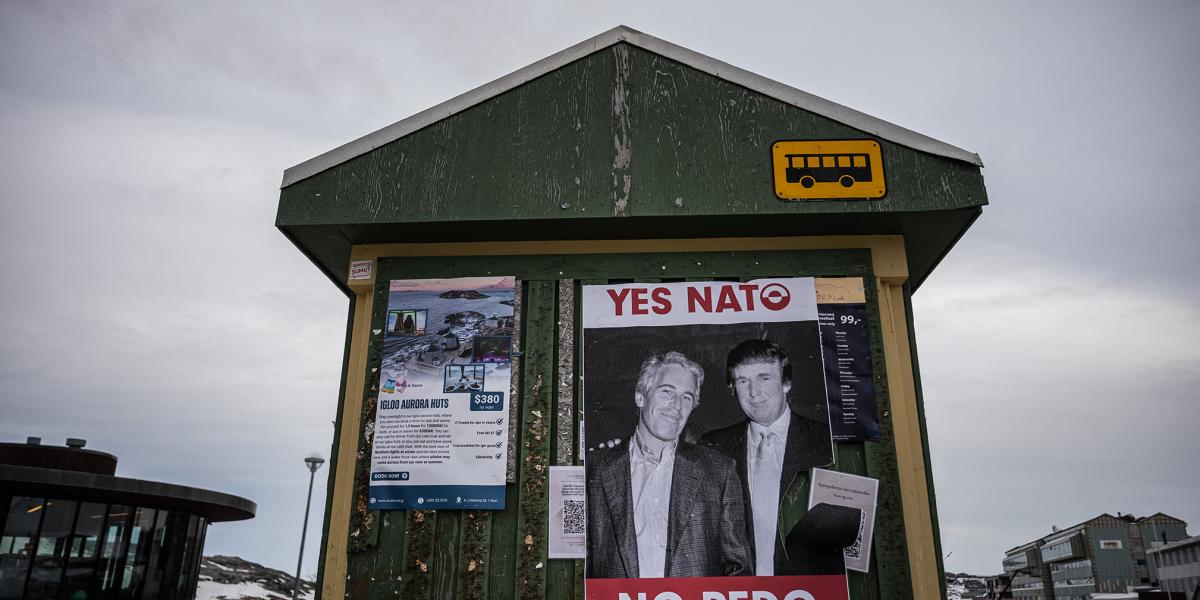 Grönlandi
plakát: elutasítják
az amerikai
elnököt. A korábban
Epsteinnel
barátkozó
Trump körül
is forrósodik a
levegő