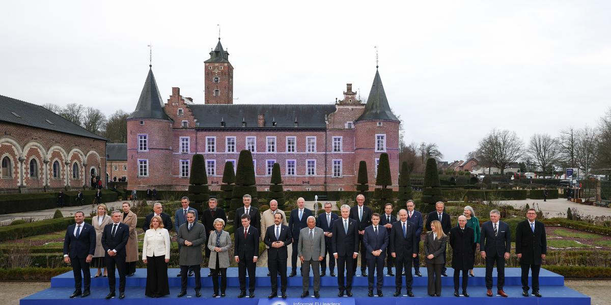 A belgiumi Alden Biesenben található kastély adott otthont az EU versenyképességről szóló csúcsának