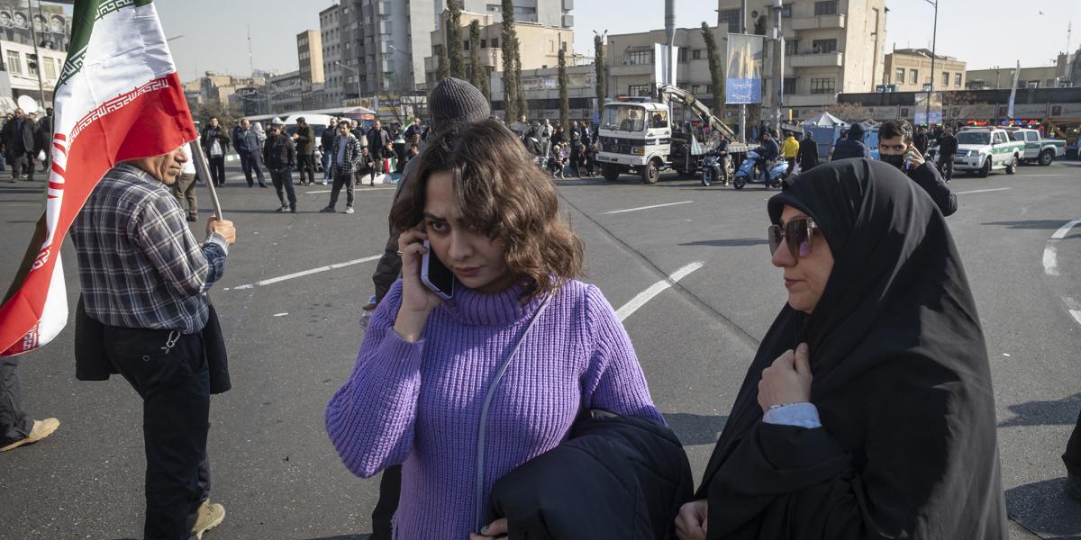 Az Iránban országszerte zajló tüntetések elindításában kulcsszerepet játszottak a nők