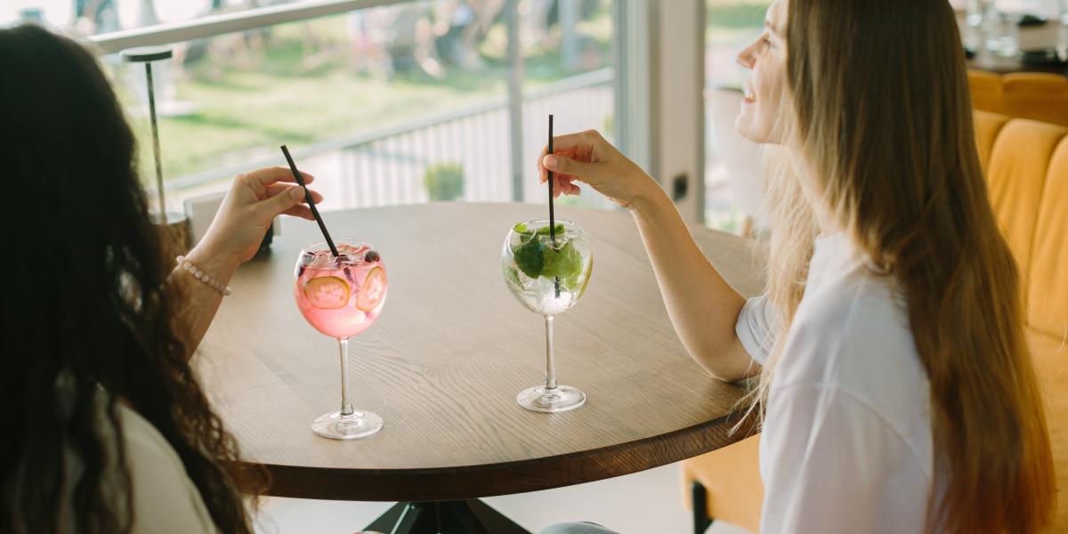 Alkohol nélkül is imádják a koktélt, ami egyre népszerűbb a fiatalok körében