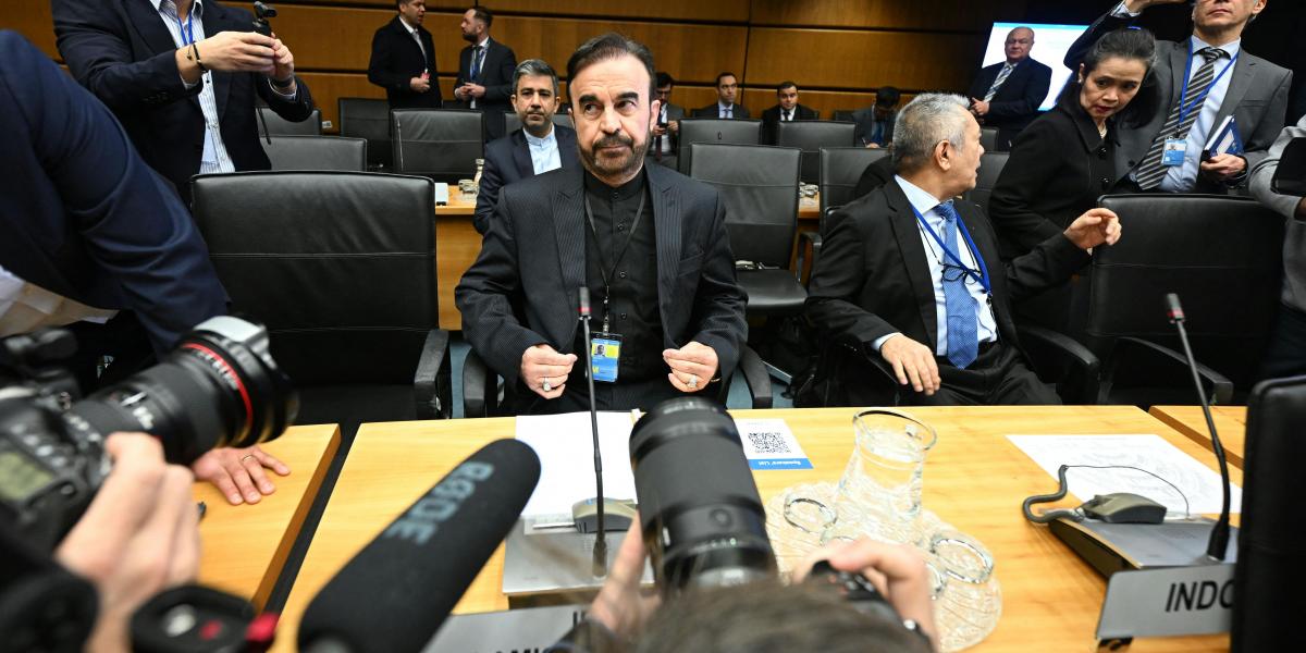 Reza Najafi, Irán állandó képviselője a Nemzetközi Atomenergia Ügynökségnél a szervezet bécsi székházában március 2-án 