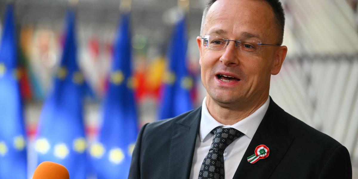 Szijjártó Péter az Európai Unió tagállamainak külügyminiszteri tanácskozása előtt Brüsszelben március 16-án 