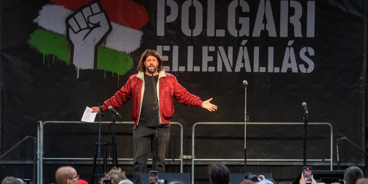 Puzsér Róbert a 2025. október 5-ei Polgári Ellenálláson.