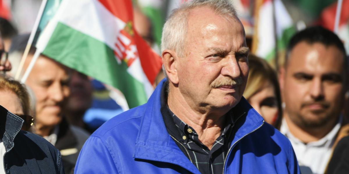 Bencsik András a Békemeneten 2025. október 23-án.