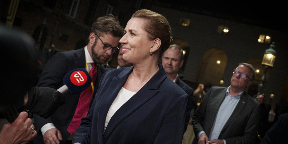 Mette Frederiksen sajtótájékoztatója a választási eredményváró rendezvényen Koppenhágában március 24-én  