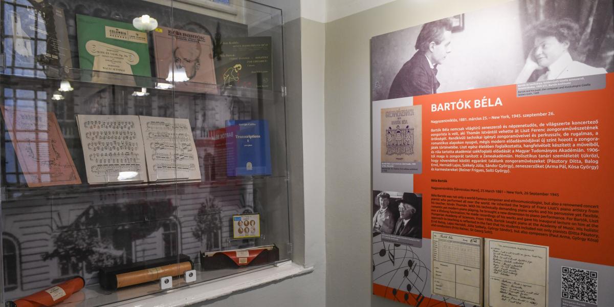 Bartók Béla külön fejezet. Új színt hozott a zongorajáték történetébe. Liszt egész életében foglalkoztatta