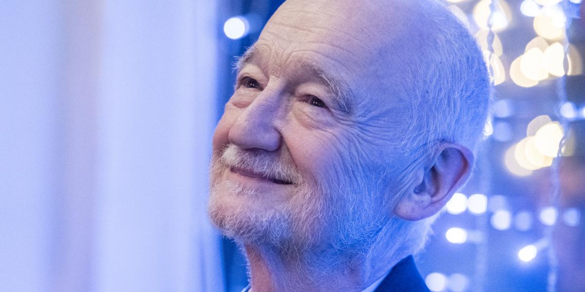 Nádasdy Ádám (1947–2026) bátran és méltósággal viselte másságát 