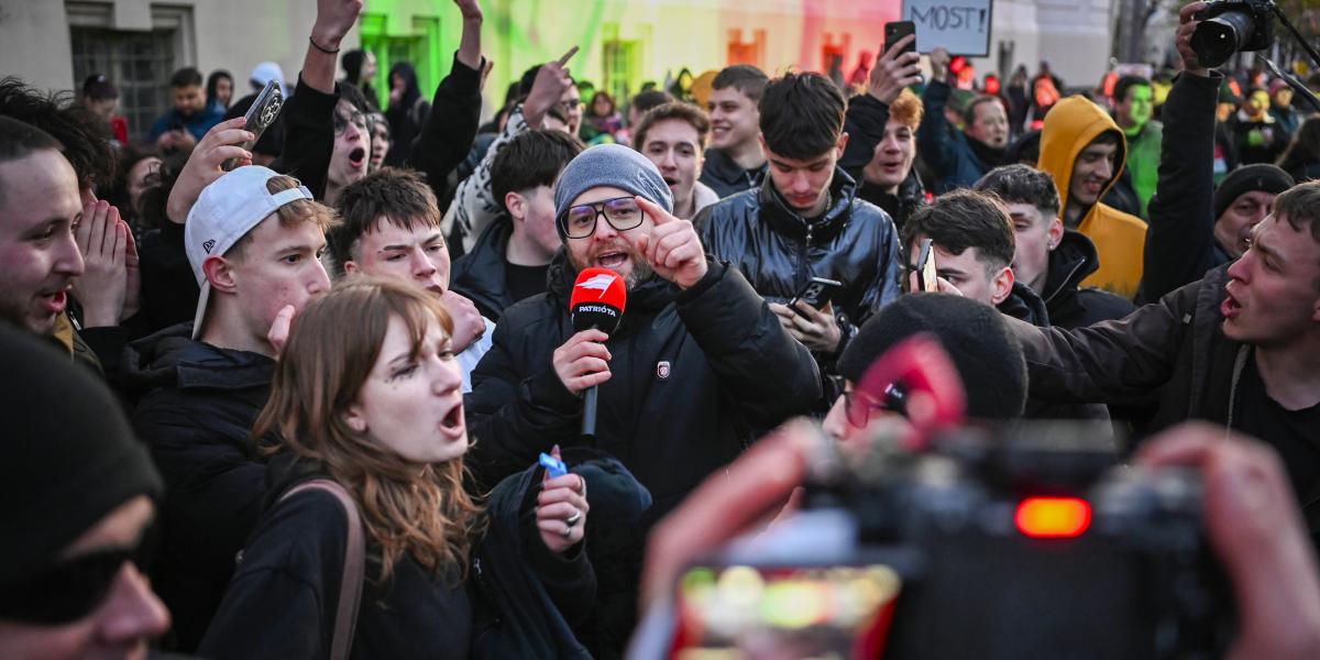 Indulatokból és félelemkeltésből nincs hiány a kampányban, ezek viszont sokaknál szorongásos tüneteket okoznak