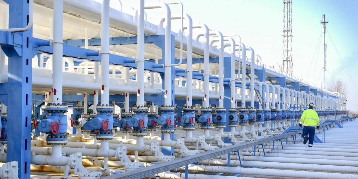 Júliusi orosz gáztarifánk 4 százalékkal ismét meghaladta a TTF nevű holland gáztőzsde két hónappal korábbi irányadó átlagárát