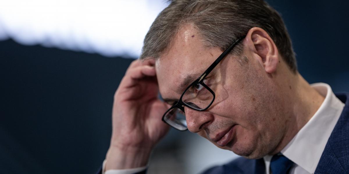 Vučić most nagyon csendben van hátizsák­ügyben