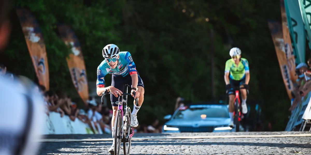 Makrai Bálint (elöl) a 2025-ös országos bajnokságon