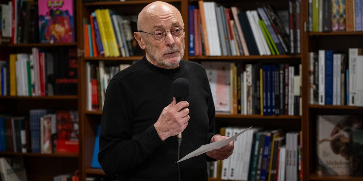  „Előbb vagy utóbb Magyarországon lesz orbántalanítás – mert egyszerűen nem tud nem lenni” – beszélt a jövőről Szilágyi Ákos a könyvbemutatón