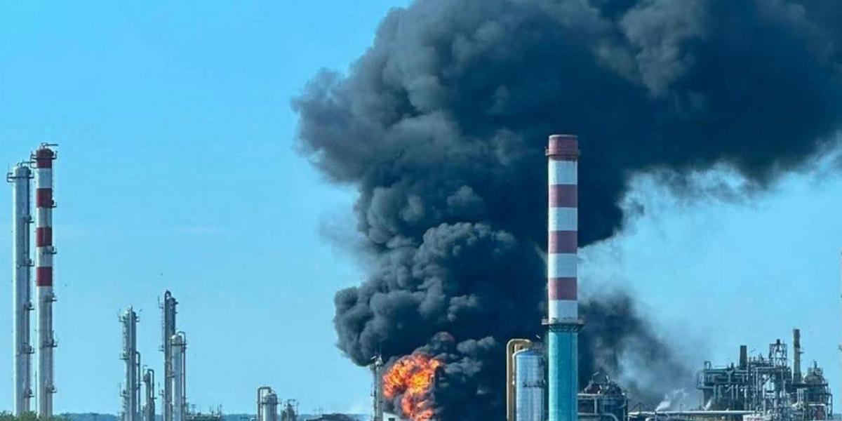 A Mol Petrokémia üzemben történt robbanásban egy ember életét vesztette