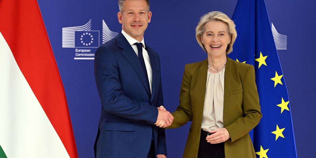 Magyar Péter miniszterelnök Ursula von der Leyen európai bizottsági elnökkel Brüsszelben 2026, április 29-én