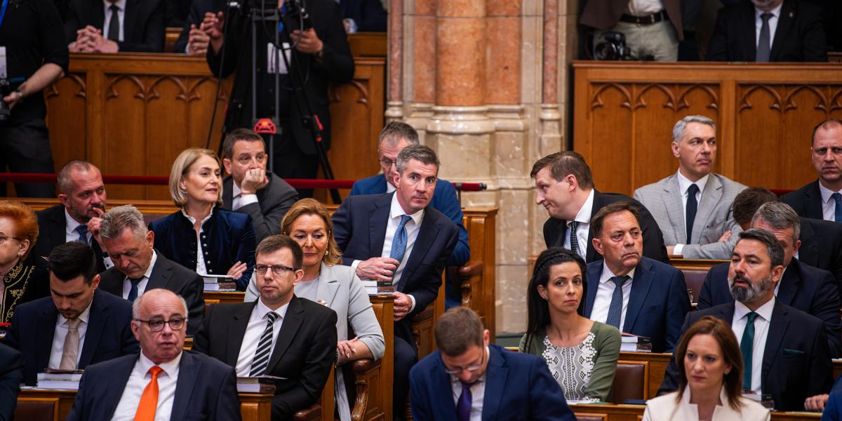 A Fidesz frakció a Parlamentben - Korábbi felvétel 