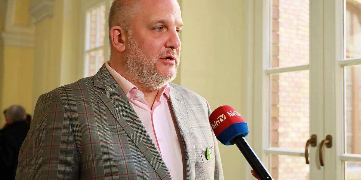 Puskás Péter