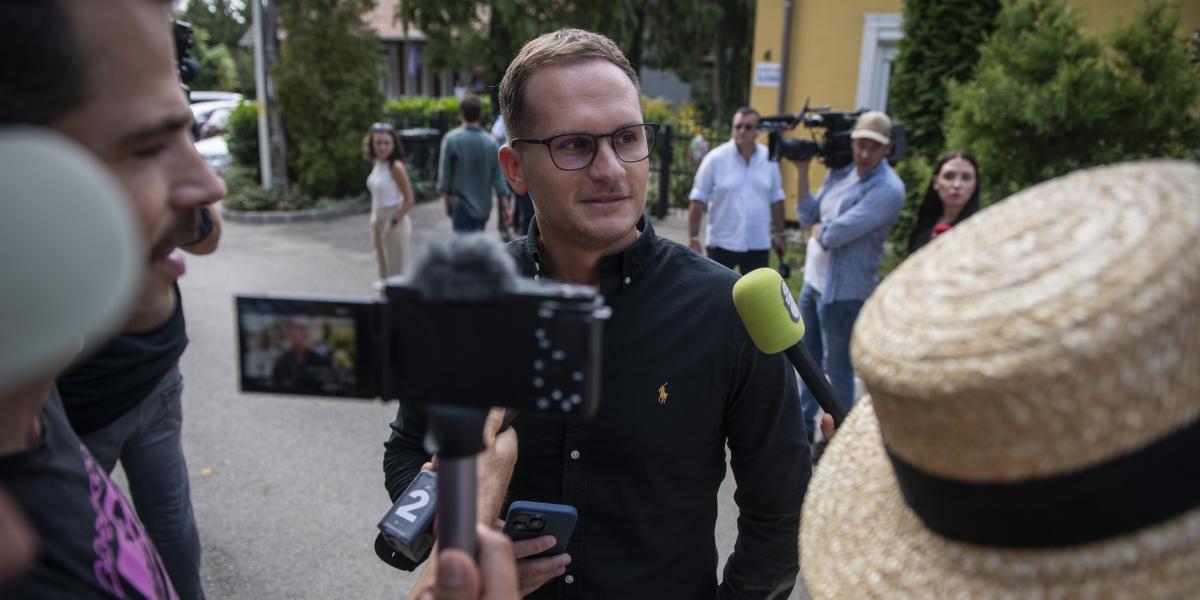 Deák Dániel érkezése a Kötcsei Piknikre 2024. szeptember 7-én 