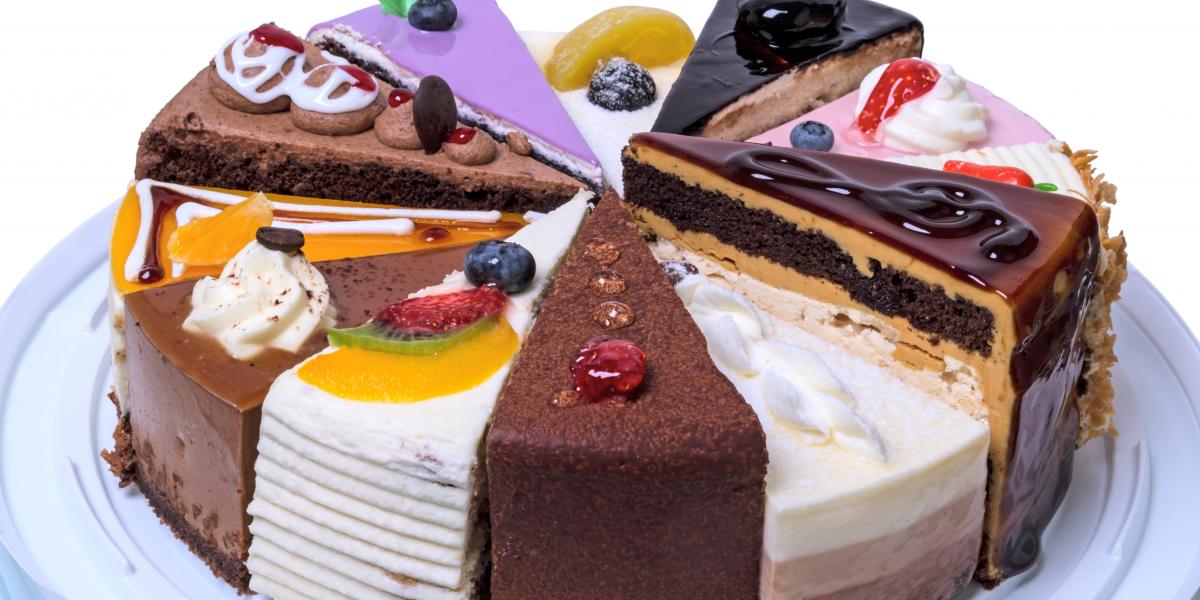 Igazán rendhagyó megoldás: 12 különböző szeletes torta
