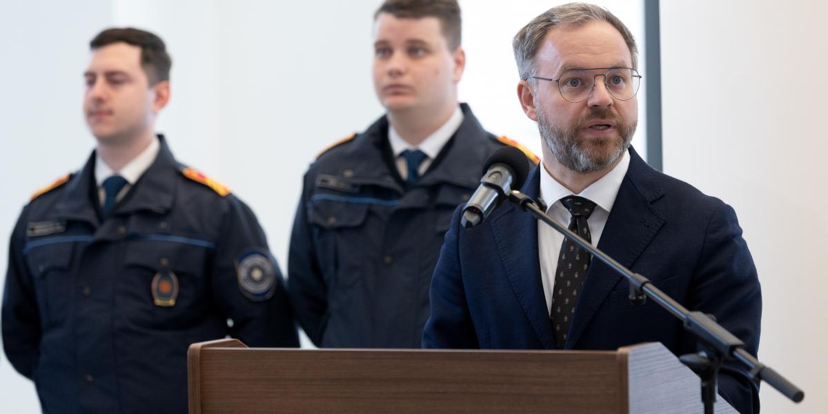 Korábbi felvétel 
