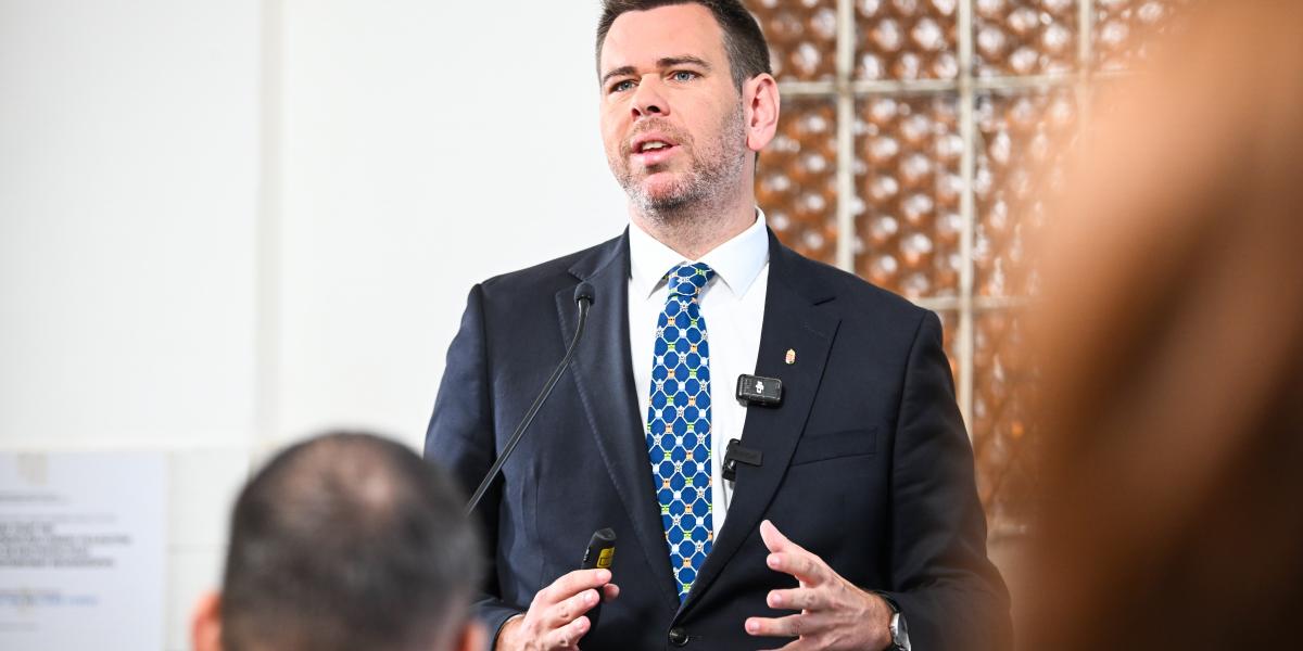 Korábbi felvétel 