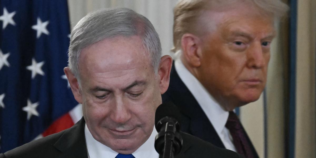 Ha Netanjahun múlna, a háború vég nélkül folytatódna. Ám Trump visszafogja