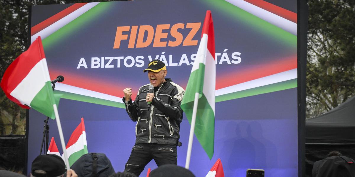 Márciusban Ócsán tartott lakossági fórumot Orbán Viktor, volt fellépő is: Pataky Attila