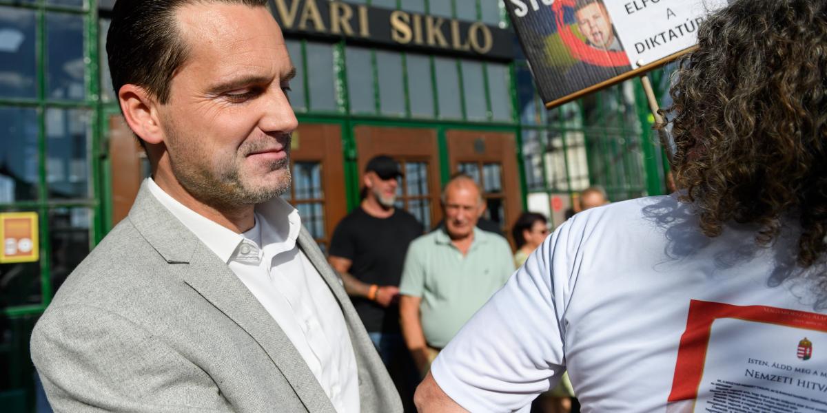 Havasi Bertalan a Fidesz július 9-i tüntetése előtt 