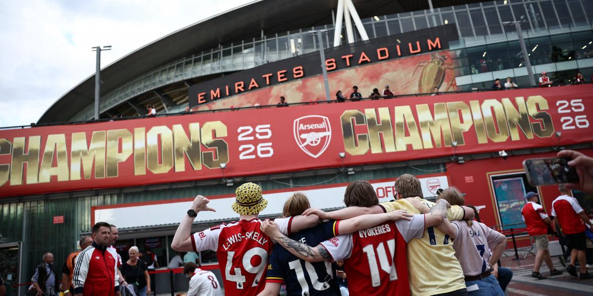 Arsenal-drukkerek a Coventry City elleni meccs előtt