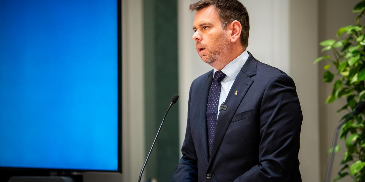 Vitézy Dávid - Korábbi felvétel