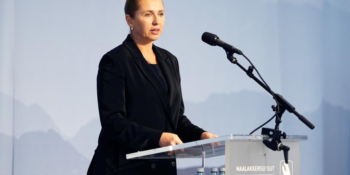Mette Frederiksen dán miniszterelnök tavaly szeptemberben Nuukban személyesen kért bocsánatot a kényszerfogamzásgátlás áldozataitól