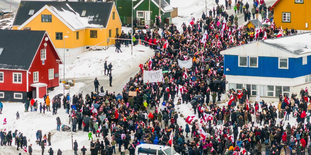 Az év elején Grönland lakosságának egyharmada tüntetett Nuukban az akkori amerikai annektálási tervek ellen