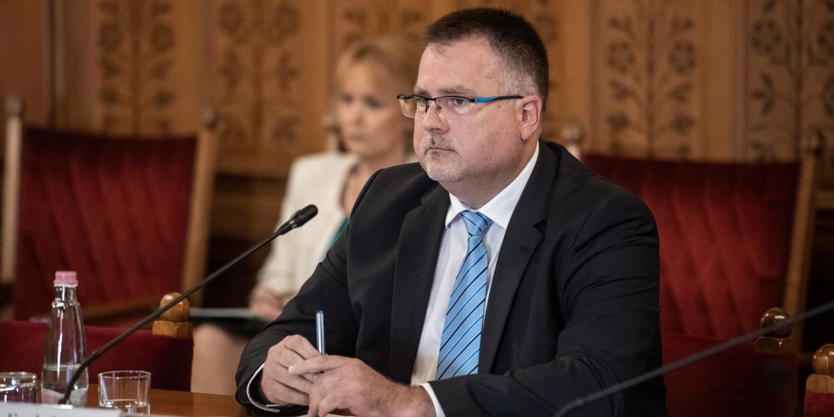 Windisch László - Korábbi felvétel