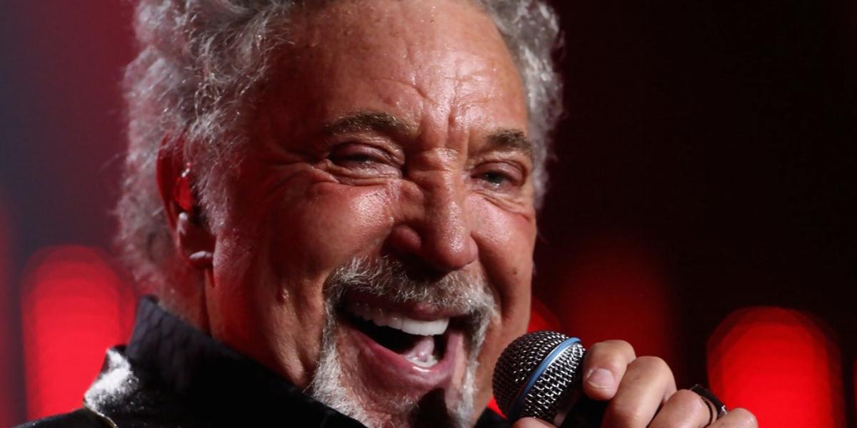 Tom Jones albumát és könyvét már sokan előrendelték Forrás: Facebook/Tom Jones