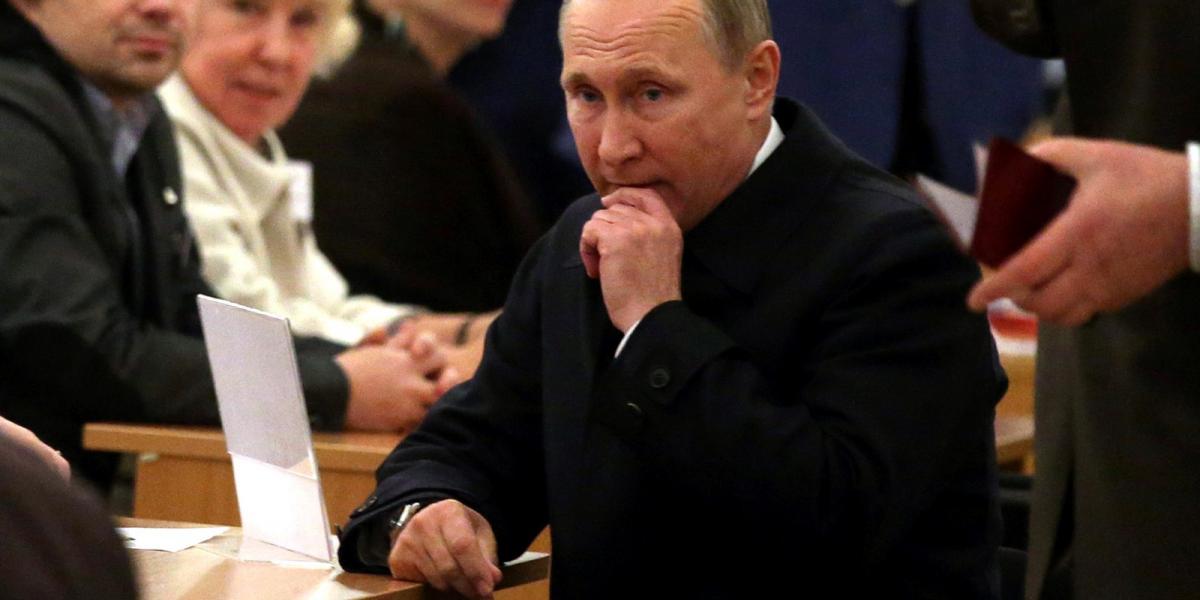 Putyin hétfőn arra kérte Dmitrij Medvegyev kormányát, ne alkalmazzon sokkterápiát FOTÓ: EUROPRESS/GETTY IMAGES/MIKHAIL SVETLOV