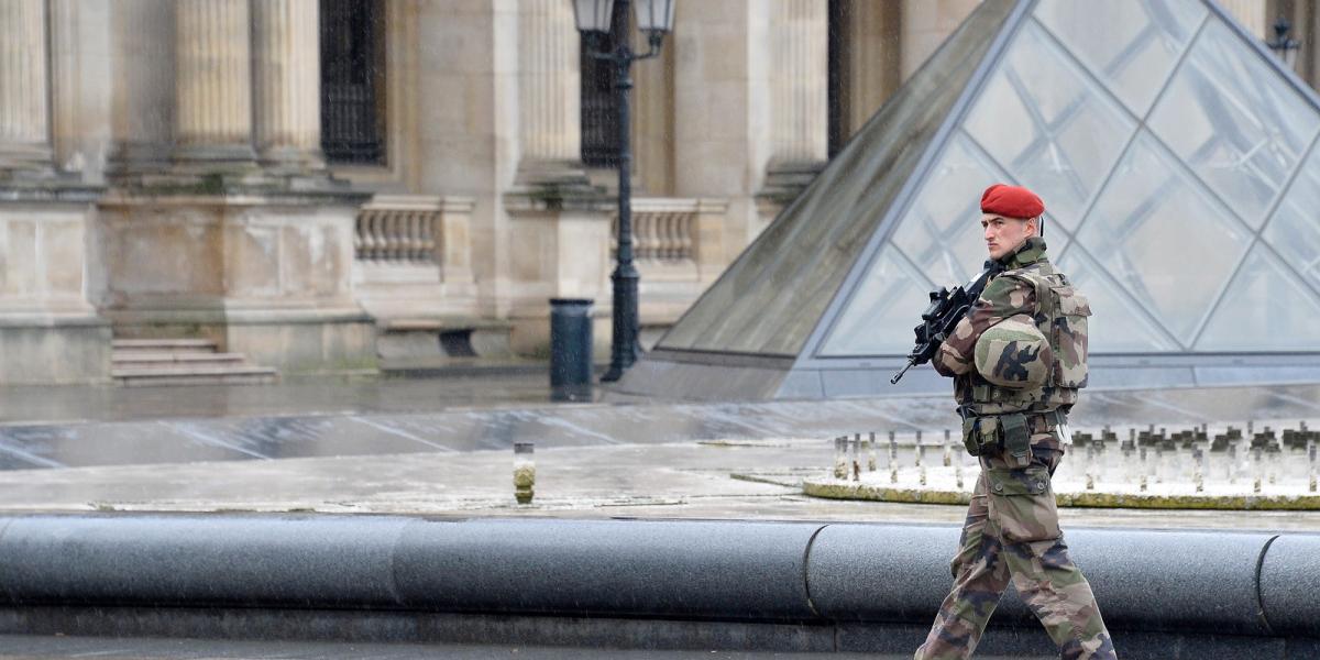 Louvre a merénylet után. FOTÓ: Aurelien Meunier/Getty Images 