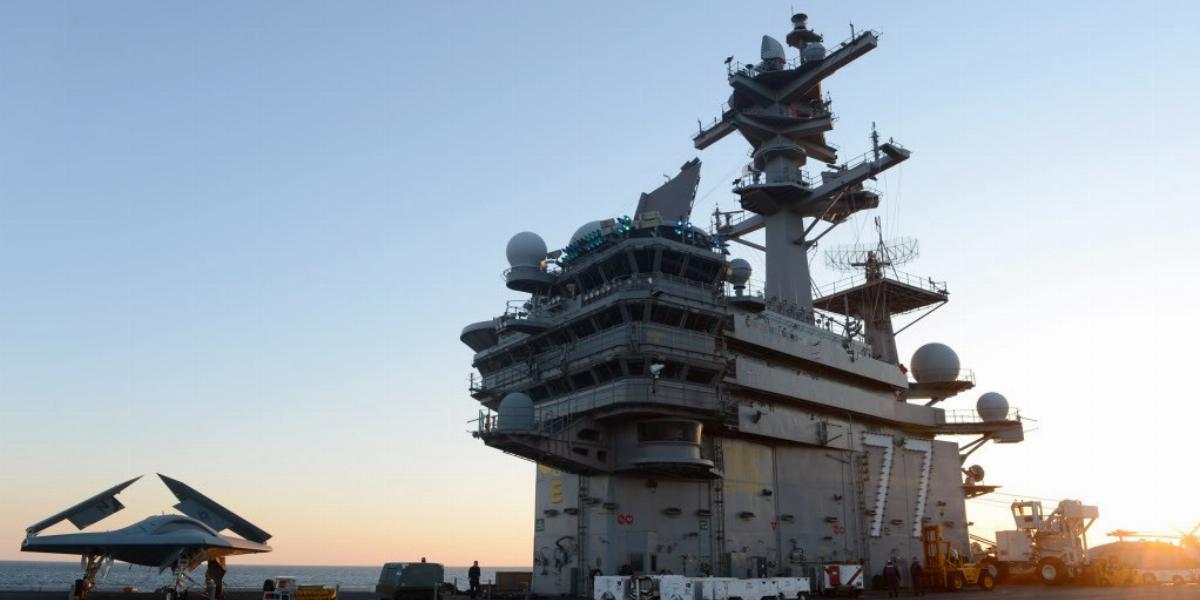 A USS George H. W. Bush repülőgép-hordozóról indíthatják a pilóta nélküli robotrepülőgépeket FOTÓ: EUROPRESS/GETTY IMAGES/US NAV