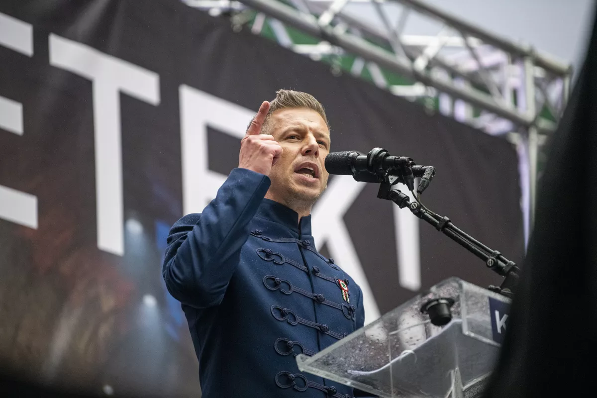 Nagyszabású leleplező anyagot ígér Magyar Péter holnap reggel az Orbán-kormányról