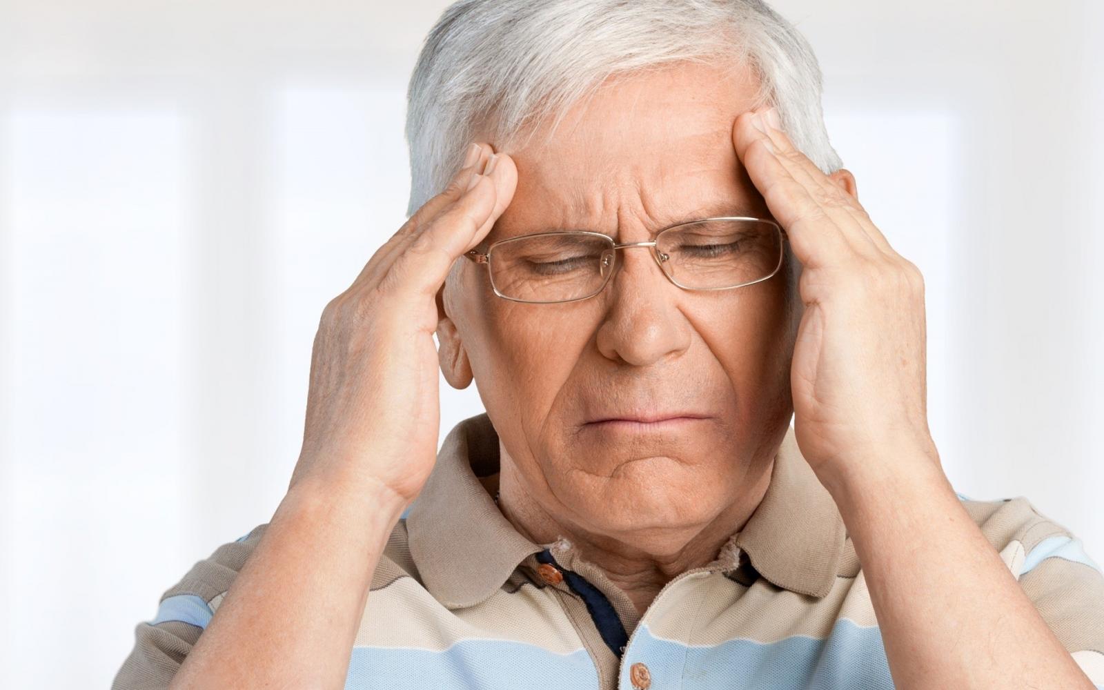 Migrénes vagy csak erős fejfájása van? Így döntheti el