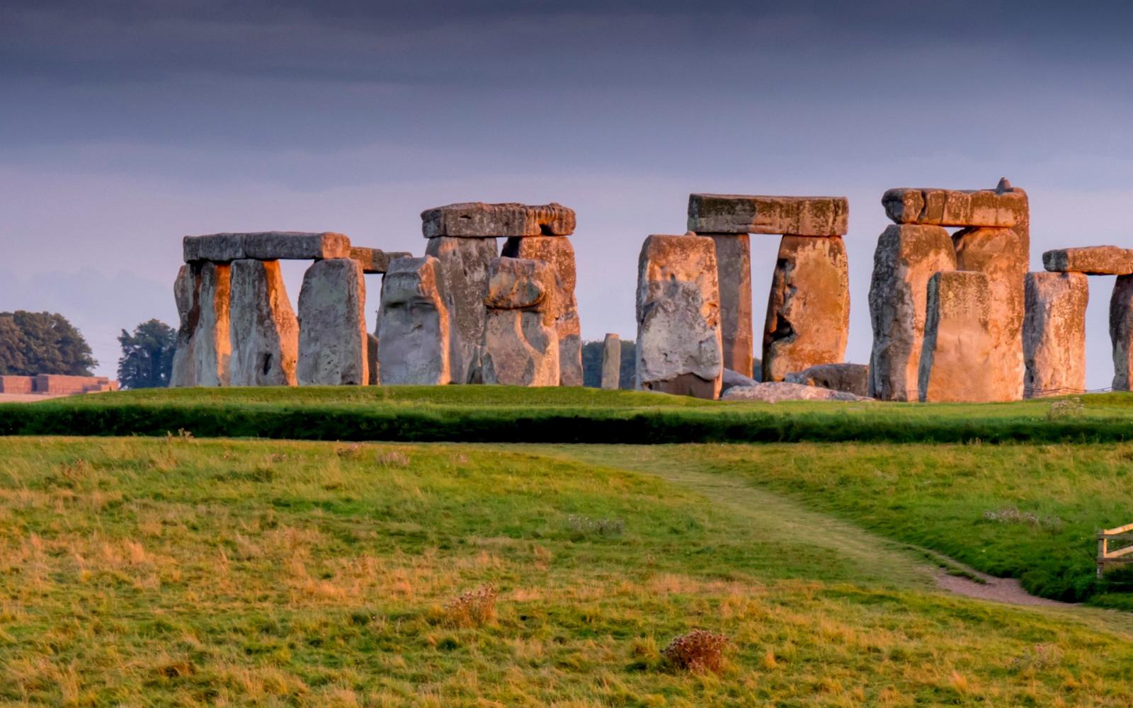 Nepszava Megvan Hogy Mikor Es Honnan Vonszoltak Helyukre A Stonehenge Koveit