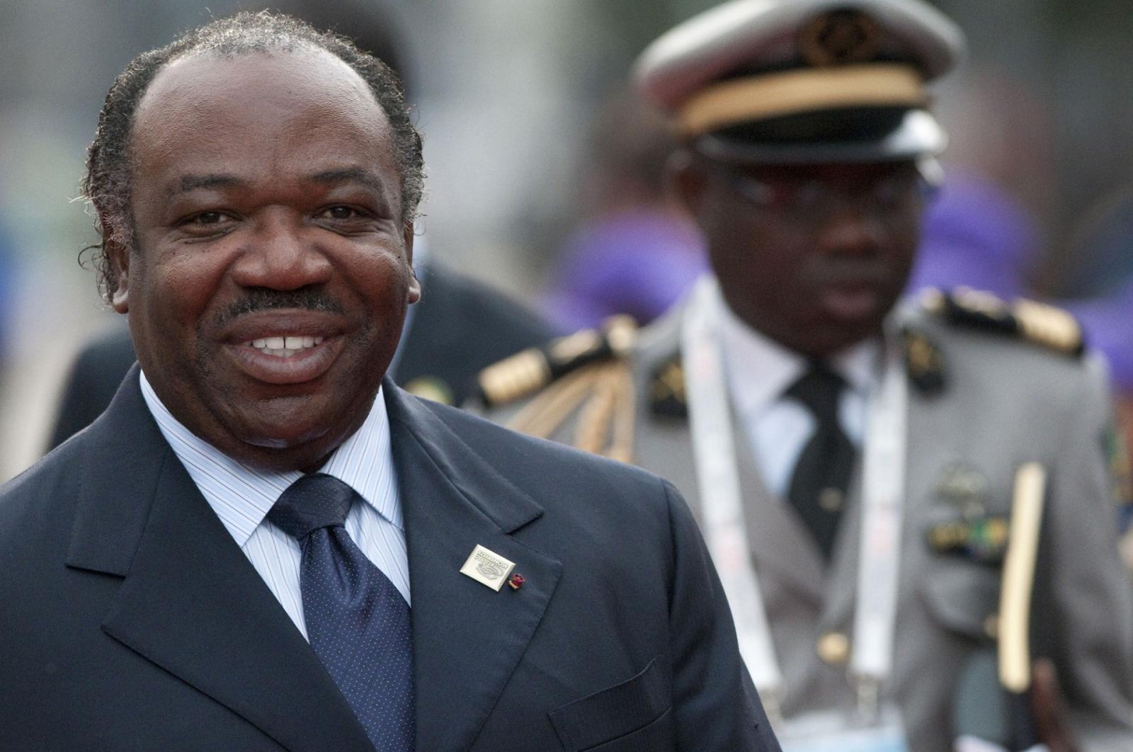 Ali Bongo elnök külföldön lábadozik