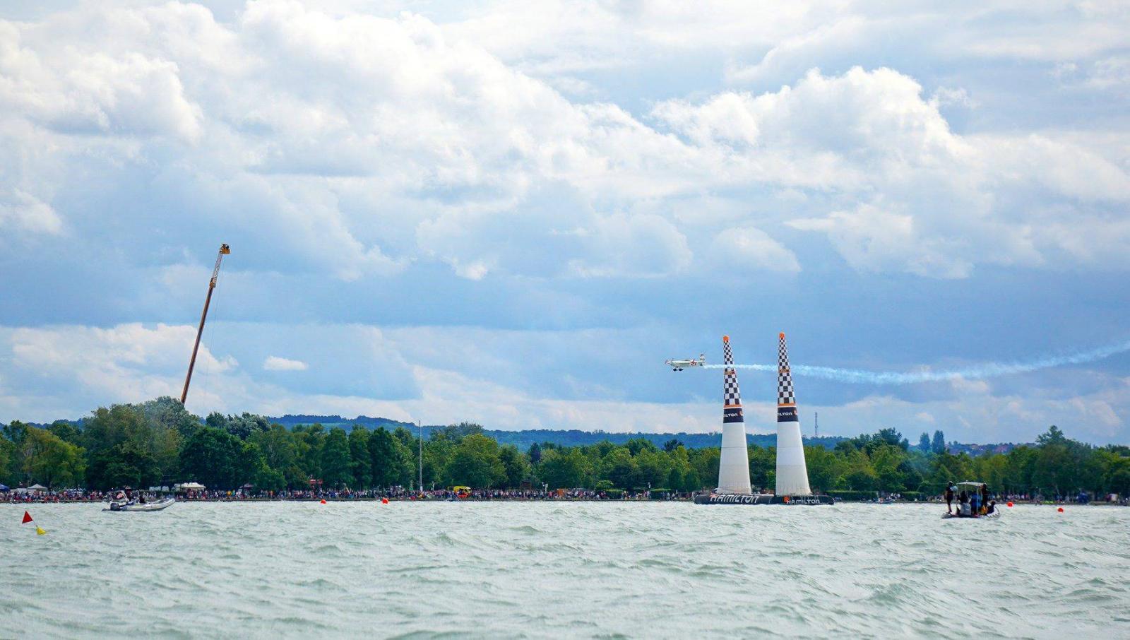 Vízimentők a Red Bull Air Race 2019-es, utolsó magyarországi versenyén