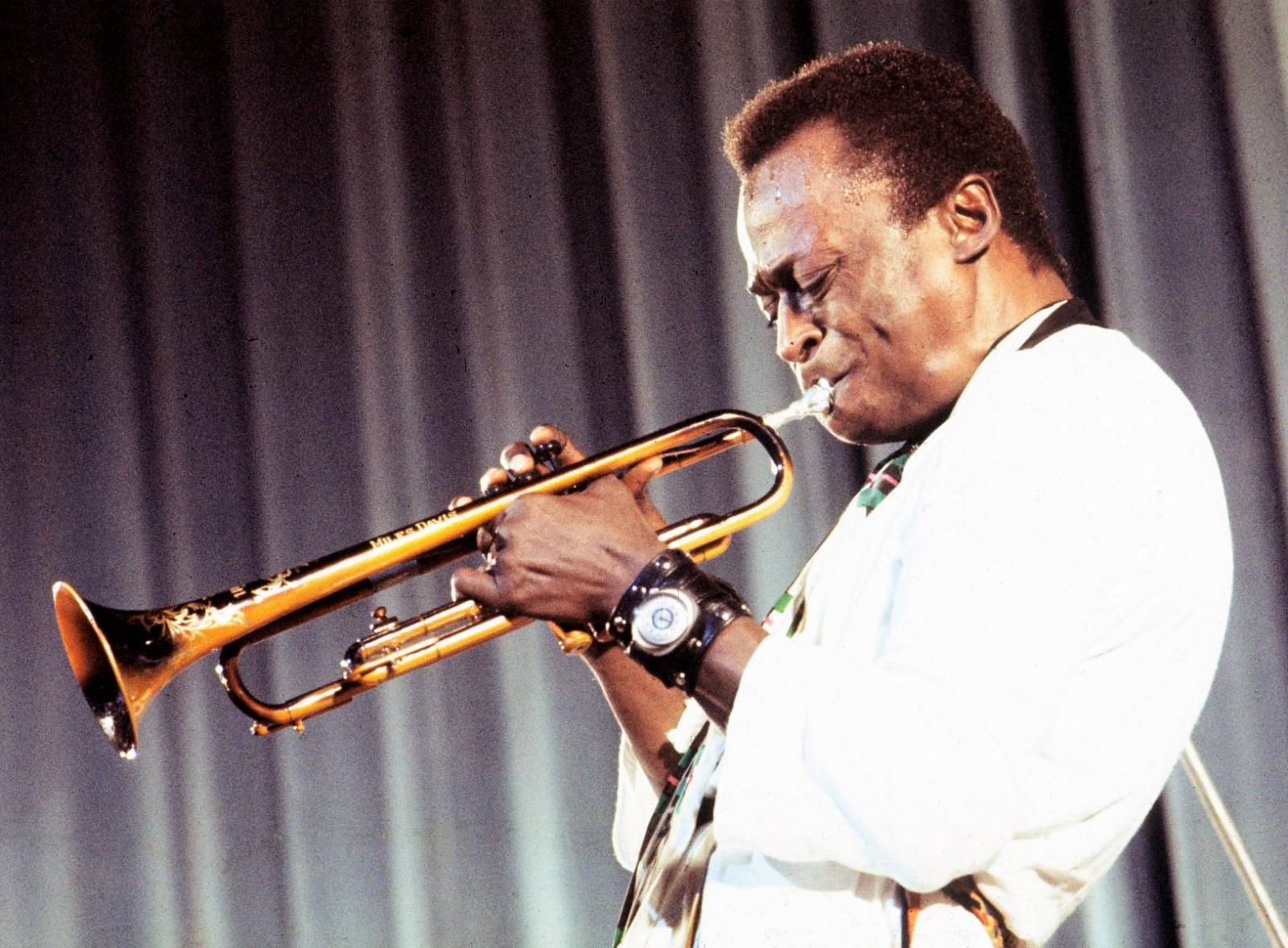 A most előkerült felvételek sem rombolják le Miles Davis mítoszát