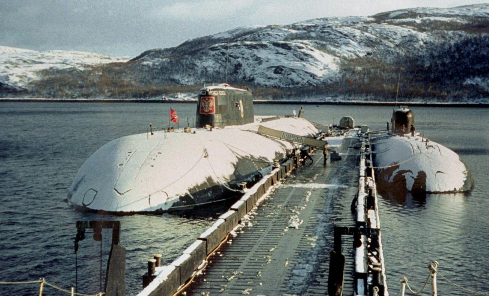 RUSSIA-SUBMARINE-KURSK-ANNIVERSARY