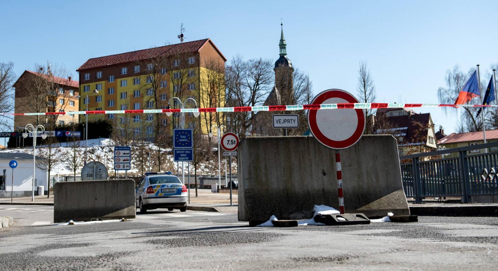 A koronavírus miatti távolságtartás miatt az influenza sem fertőz annyira