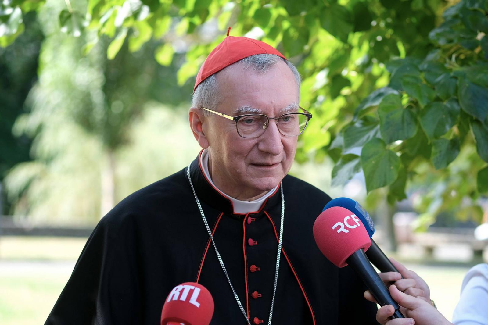 Pietro Parolin bíboros, szentszéki államtitkár