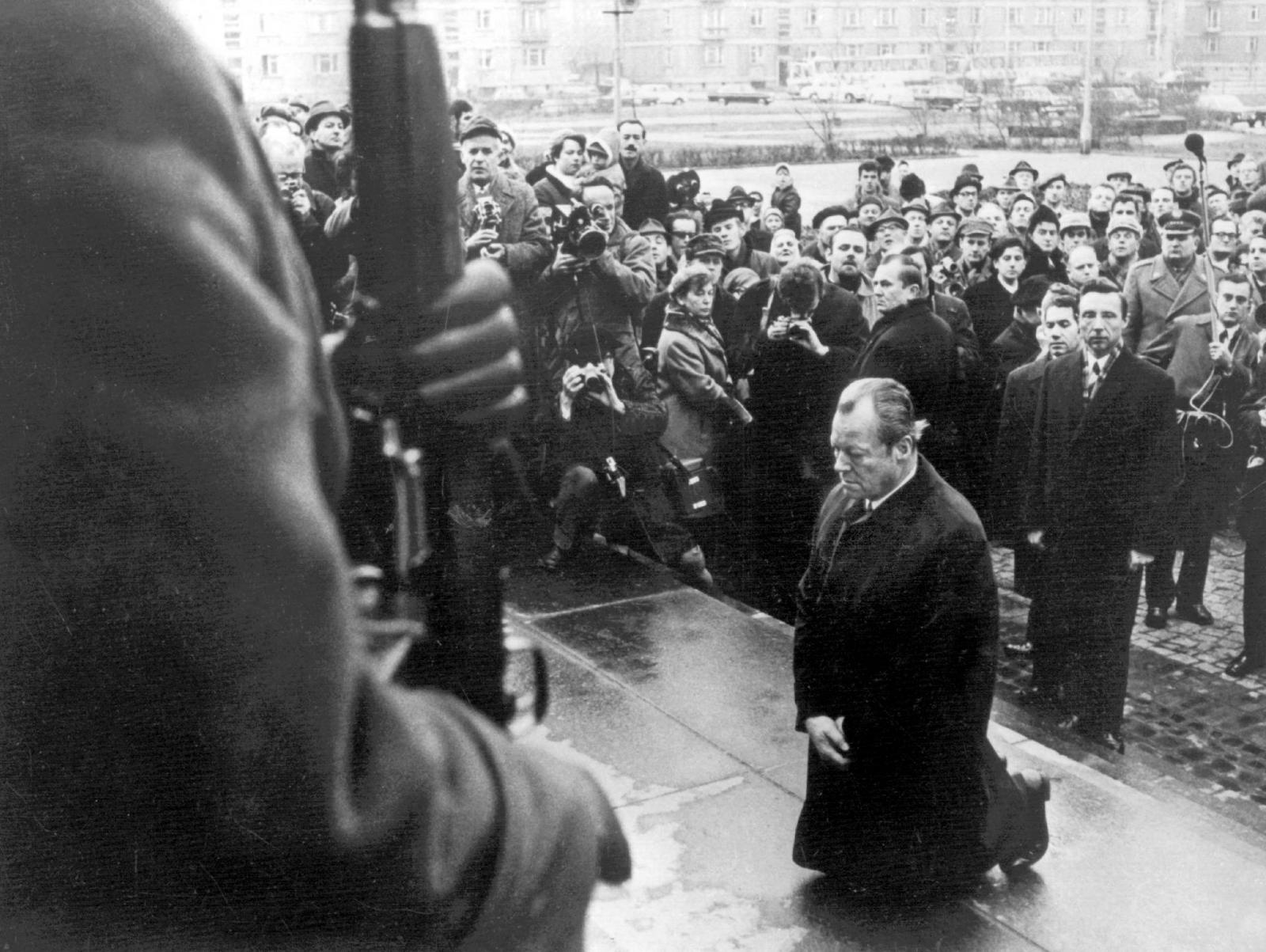 50 years of Brandts kneeling in Warsaw