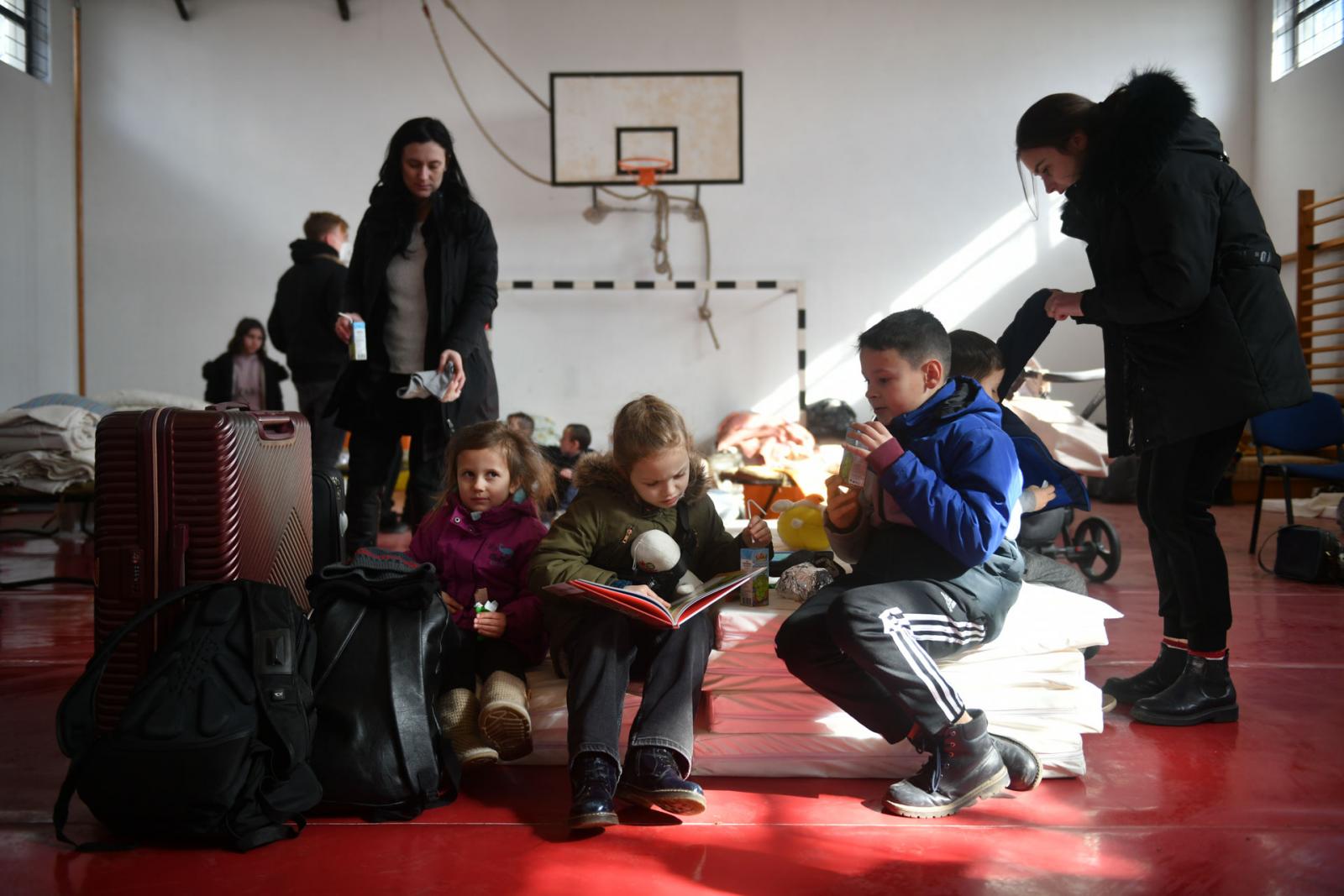 2022. február 28.
menekültek érkeznek Ukrajnából a Nyugati pályaudvarra.