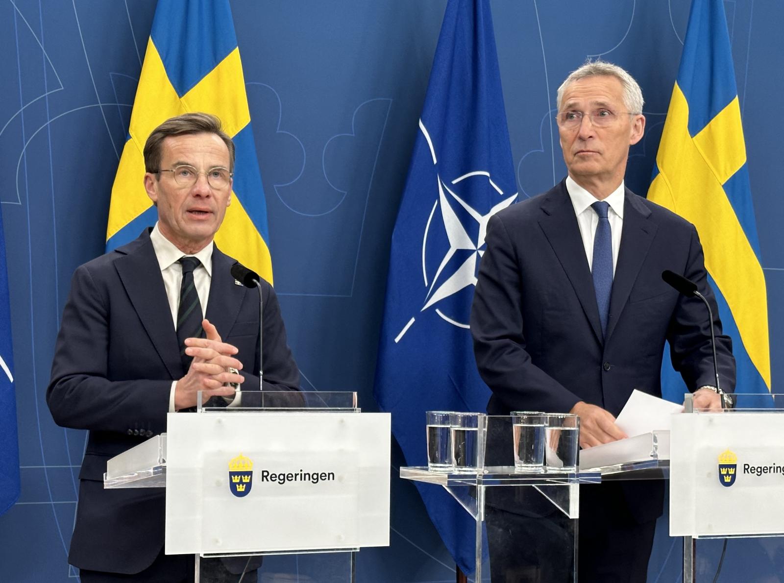 Ulf Kristersson svéd kományfő és Stoltenberg NATO-főtitkár is óvatos