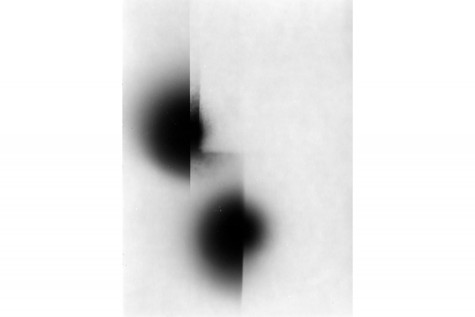 Kóanok IV. Groteszk (luminogram)